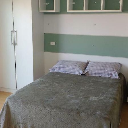 Kitinet Curitiba Daire Dış mekan fotoğraf